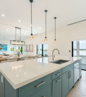 AUBURN BAY 3, CANAL FRONT HOME