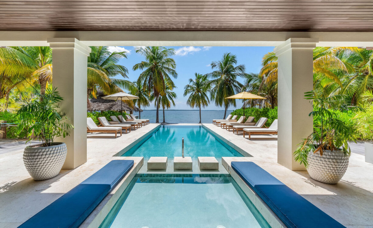 KEMPA KAI BEACHFRONT ESTATE