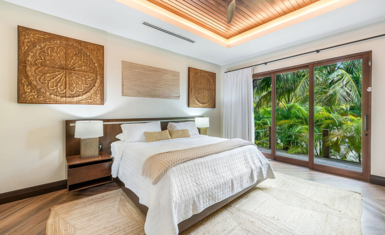 KEMPA KAI BEACHFRONT ESTATE