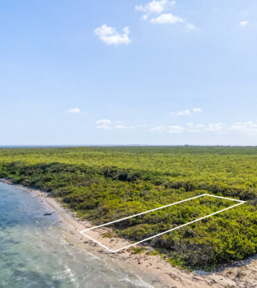 BETTY BAY 0.38 ACRE, LITTLE CAYMAN OCEANFRONT PARCEL