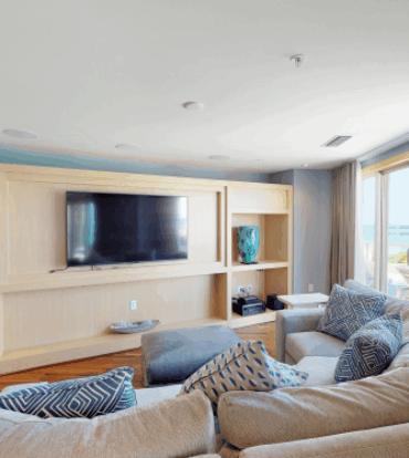 RITZ-CARLTON RESIDENCE #612