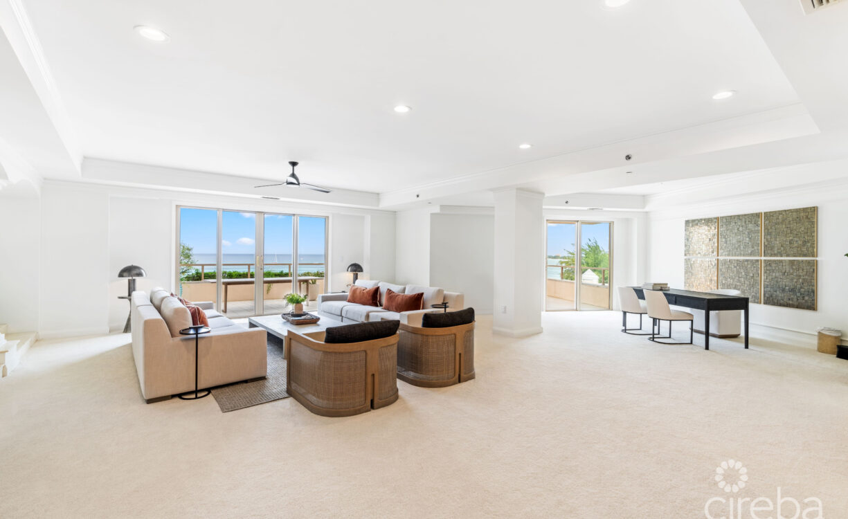 THE RITZ CARLTON RESIDENCE #605