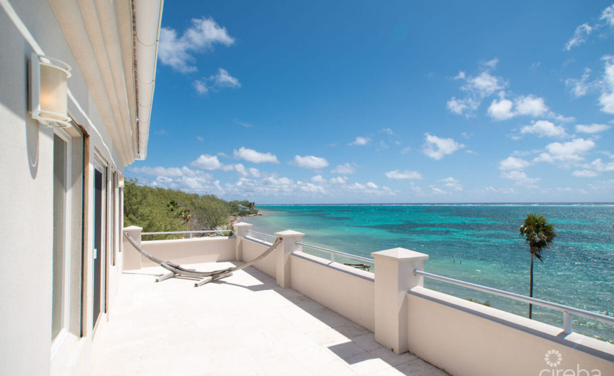 THE SAND BLUFF ESTATE | GUN BAY, EAST END