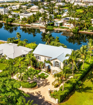 BIMINI DRIVE  - GRAND HARBOUR | EXCLUSIVE 5-BED WATERFRONT HOME