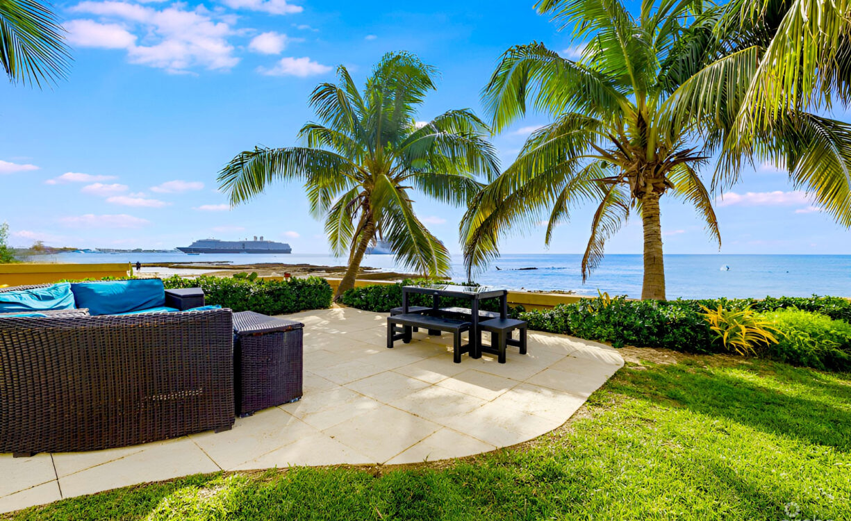 POINSETTIA OCEAN FRONT A3