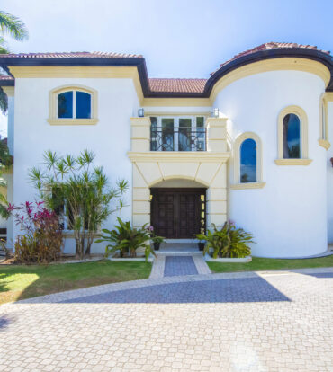 SOUTH SOUND ESTATE
