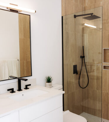 THE MEADOWS PHASE 2 - SEAGRAPE 1 BEDROOM