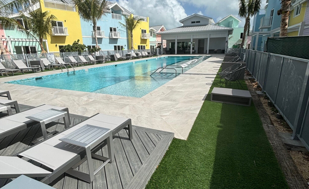 THE MEADOWS PHASE 2 - SEAGRAPE 1 BEDROOM