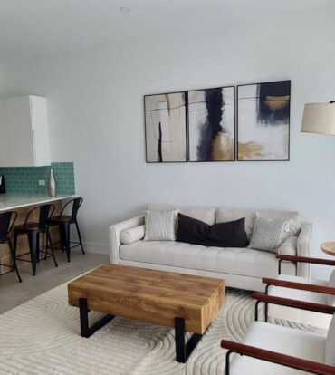 THE MEADOWS PHASE 2 - NAESBERRY LARGE 1 BEDROOM -