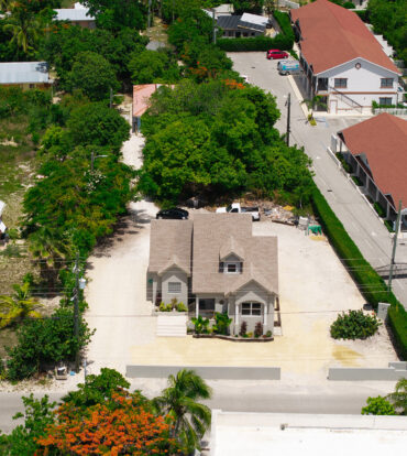 SINGLE FAMILY HOME + 0.20 ACRE LAND LOT