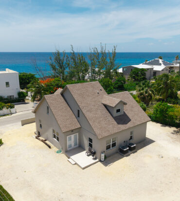 SINGLE FAMILY HOME + 0.20 ACRE LAND LOT