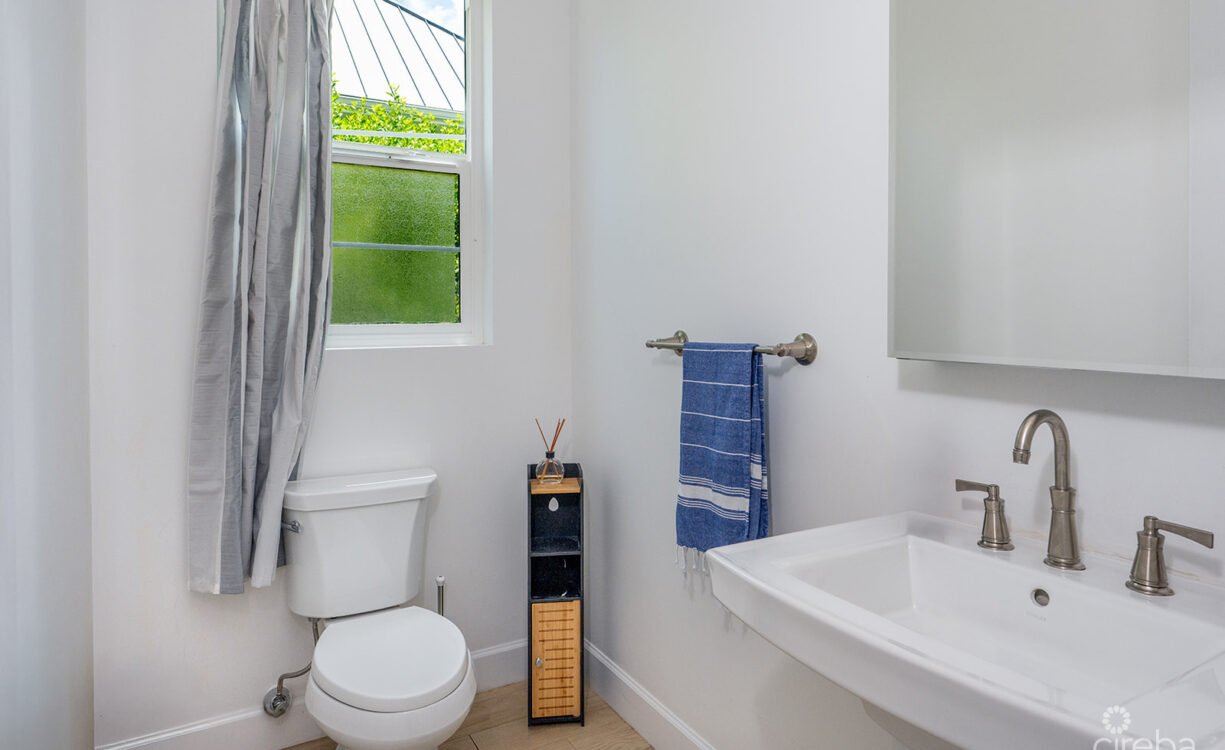 BIMIN DR - EXECUTIVE CANAL FRONT HOME IN GRAND HARBOUR