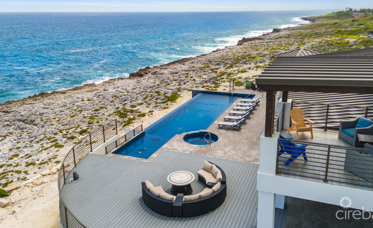 BELLA VISTA-LUXURY PANORAMIC OCEANFRONT 5 BEDROOM ESTATE