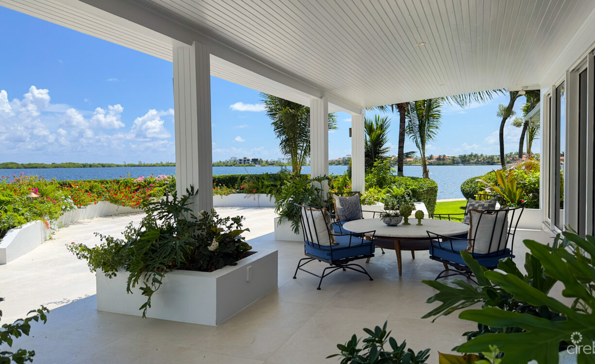 GOVERNORS HARBOUR OCEANFRONT HOME
