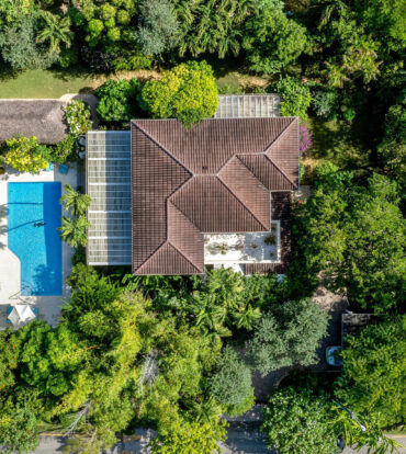 ANNE BONNY CRESCENT - CLASSIC COLONIAL WITH OUTDOOR ENTERTAINING