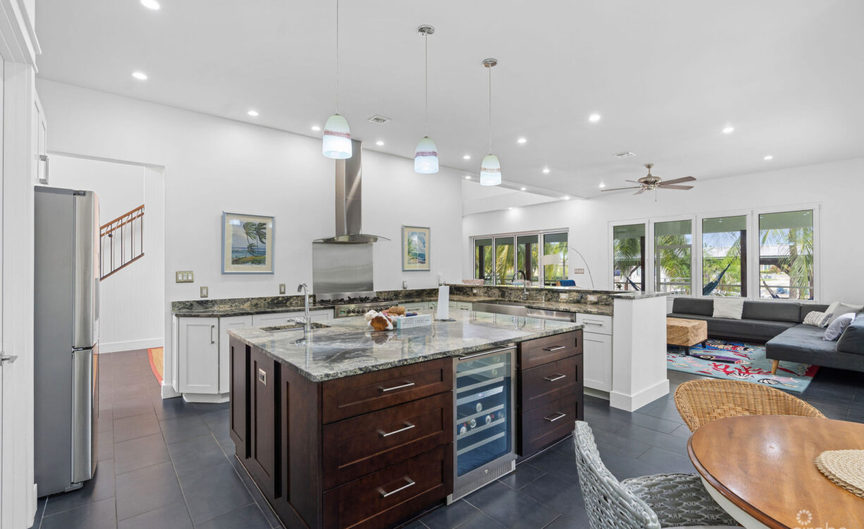 SUNRISE LANDING FAMILY HOME