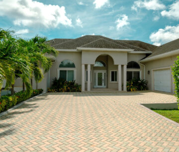 4 BEDROOM BEAUTIFUL FAMILY HOME IN SAVANNAH
