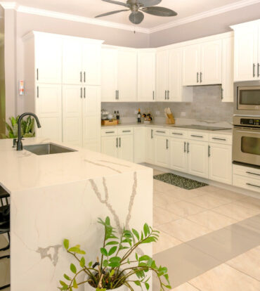 KITCHEN WITH PLENTY OF ADDITIONAL STORAGE AND A BUILT IN PANTRY - 4 BEDROOM BEAUTIFUL FAMILY HOME IN SAVANNAH