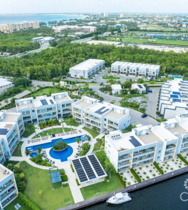 424 ONE CANAL POINT
