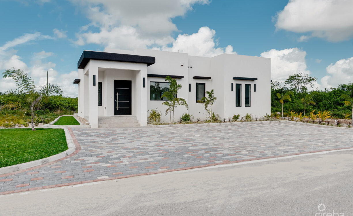 BRAND NEW, MODERN SINGLE FAMILY HOME