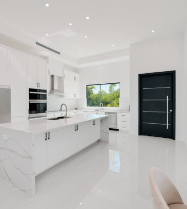 BRAND NEW, MODERN SINGLE FAMILY HOME