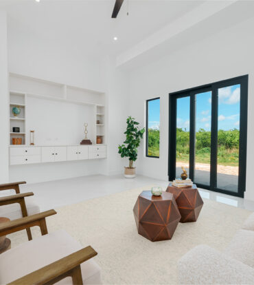 BRAND NEW, MODERN SINGLE FAMILY HOME