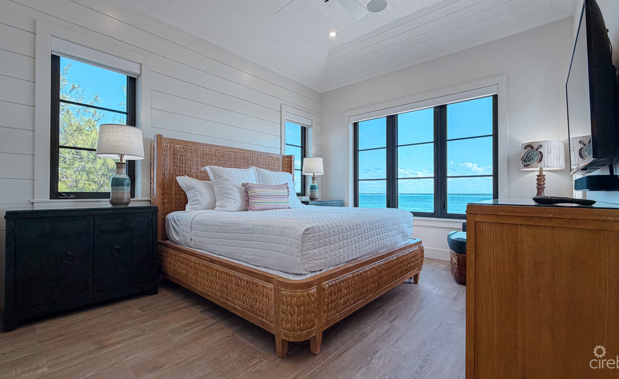 BEACH HOUSE WITH DOCK IN EAST END