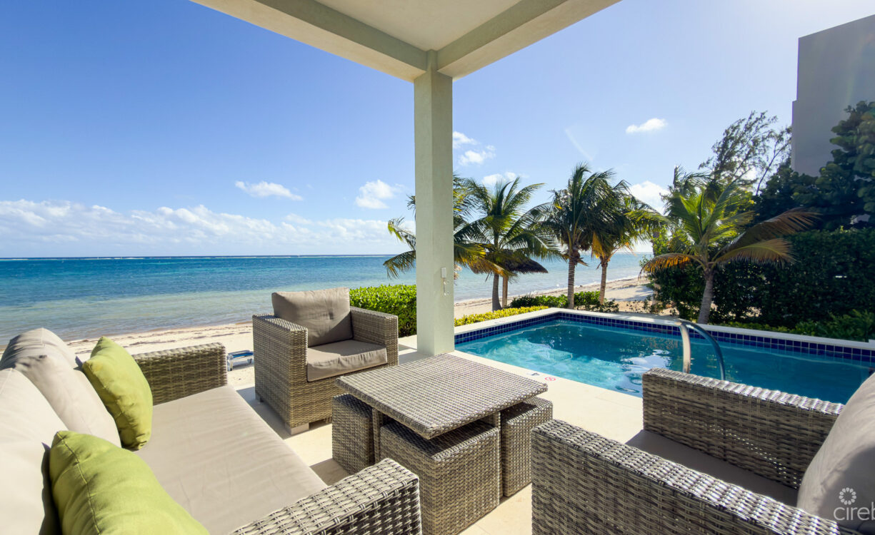BEACH HOUSE WITH DOCK IN EAST END