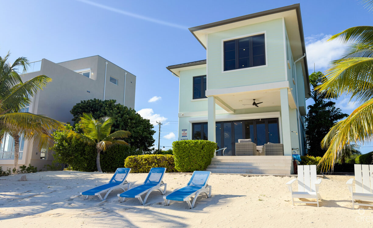 BEACH HOUSE WITH DOCK IN EAST END