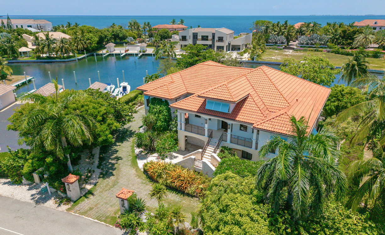 THE DOCK HOUSE | A VISTA DEL MAR & YACHT CLUB SIGNATURE RESIDENCE