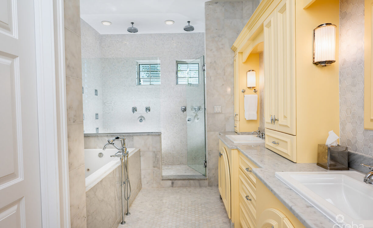 THE DOCK HOUSE | A VISTA DEL MAR & YACHT CLUB SIGNATURE RESIDENCE