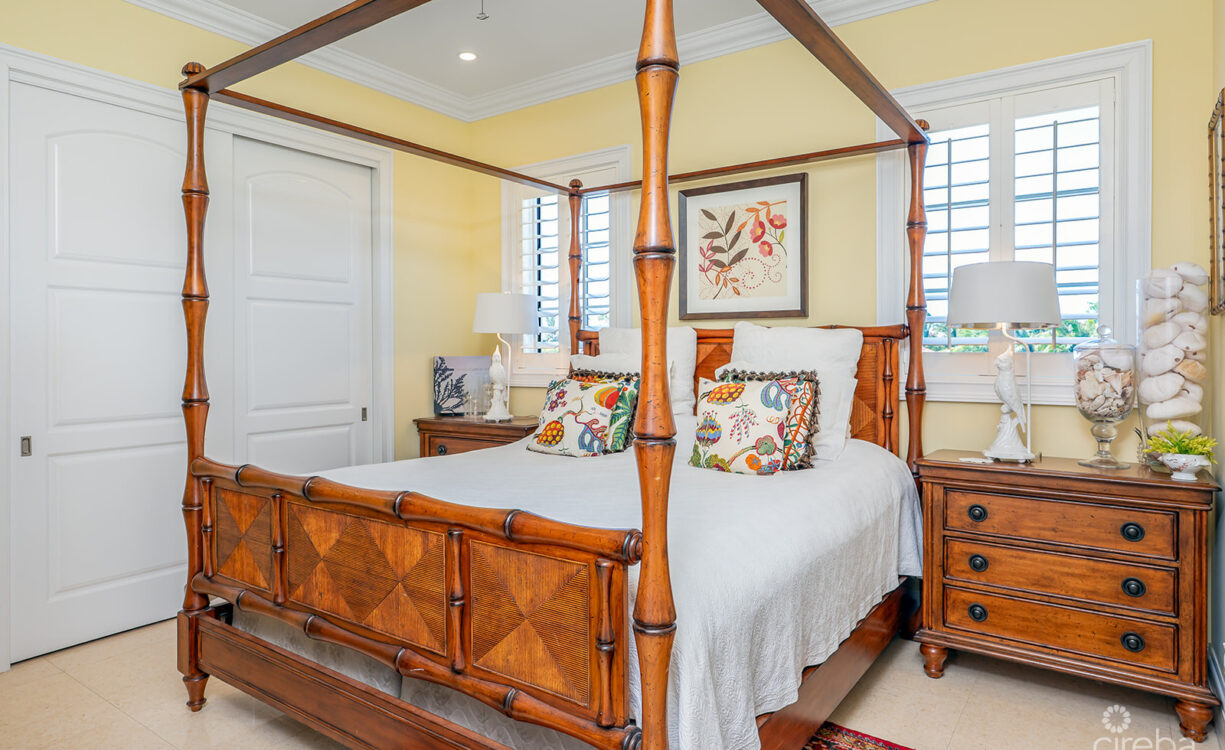 THE DOCK HOUSE | A VISTA DEL MAR & YACHT CLUB SIGNATURE RESIDENCE