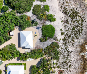 SOUTHSIDE SEAFRONT VILLA