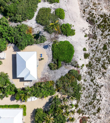 SOUTHSIDE SEAFRONT VILLA