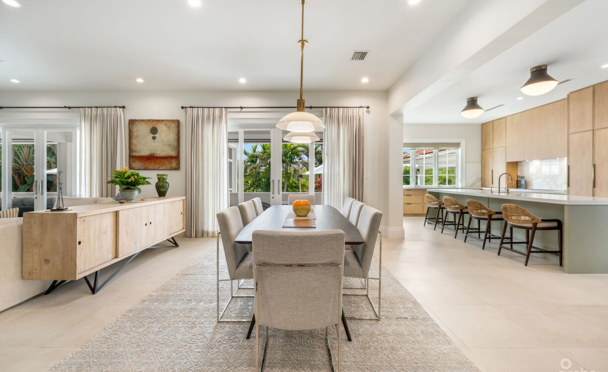 30 IRONSHORE DRIVE - VISTA DEL MAR HOME