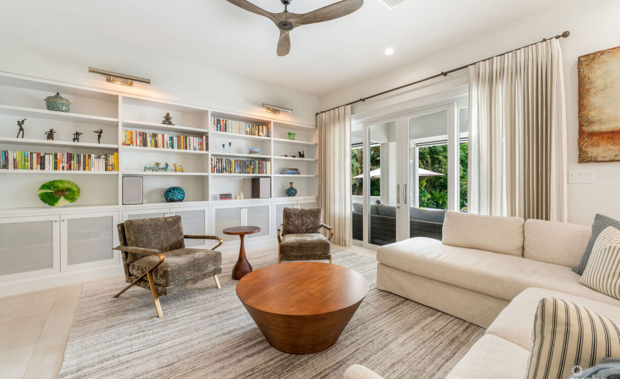 30 IRONSHORE DRIVE - VISTA DEL MAR HOME