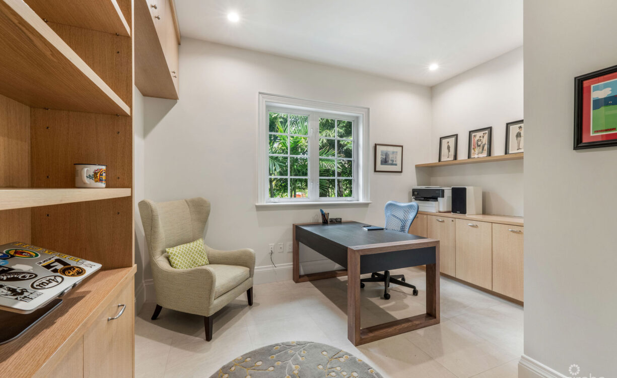 30 IRONSHORE DRIVE - VISTA DEL MAR HOME