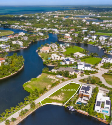 GRAND HARBOUR 0.32 ACRES, CANAL CORNER LOT