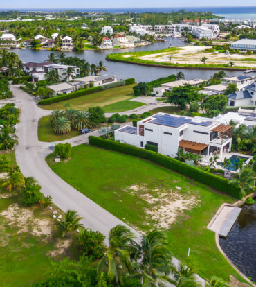 GRAND HARBOUR 0.32 ACRES, CANAL COMER LOT