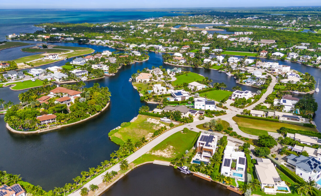 GRAND HARBOUR 0.32 ACRES, CANAL COMER LOT