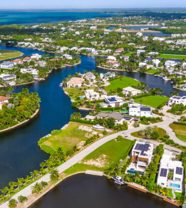 GRAND HARBOUR 0.32 ACRES, CANAL COMER LOT