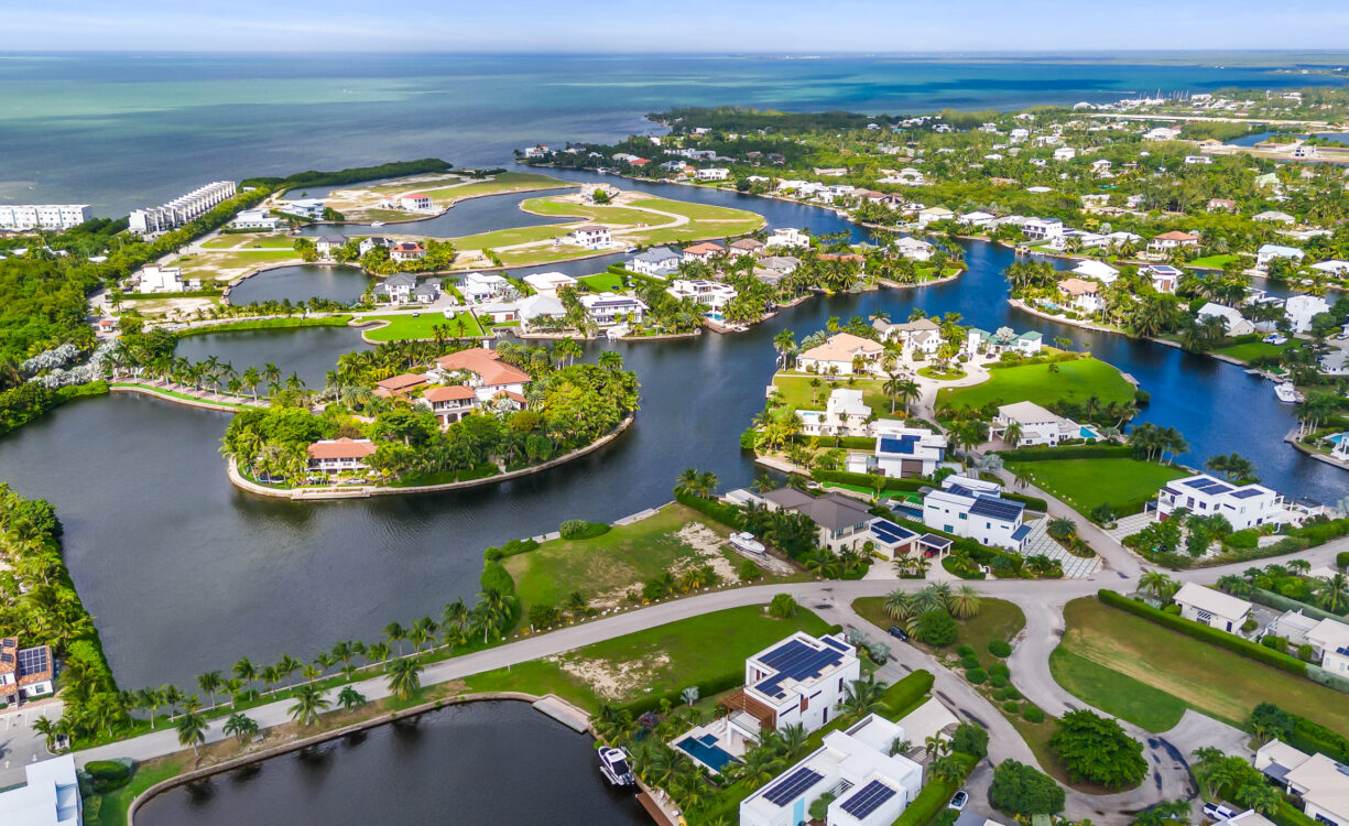 GRAND HARBOUR 0.32 ACRES, CANAL COMER LOT