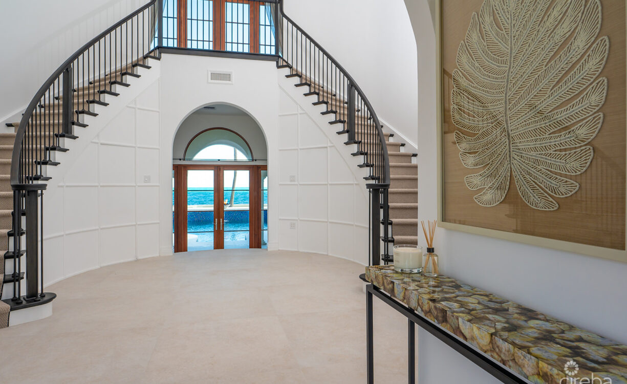 MIRAMAR, A VISTA DEL MAR OCEAN FRONT ESTATE