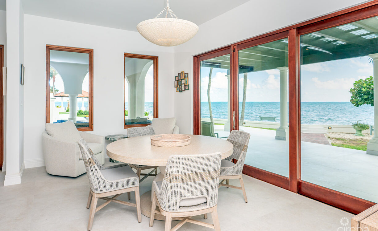 MIRAMAR, A VISTA DEL MAR OCEAN FRONT ESTATE