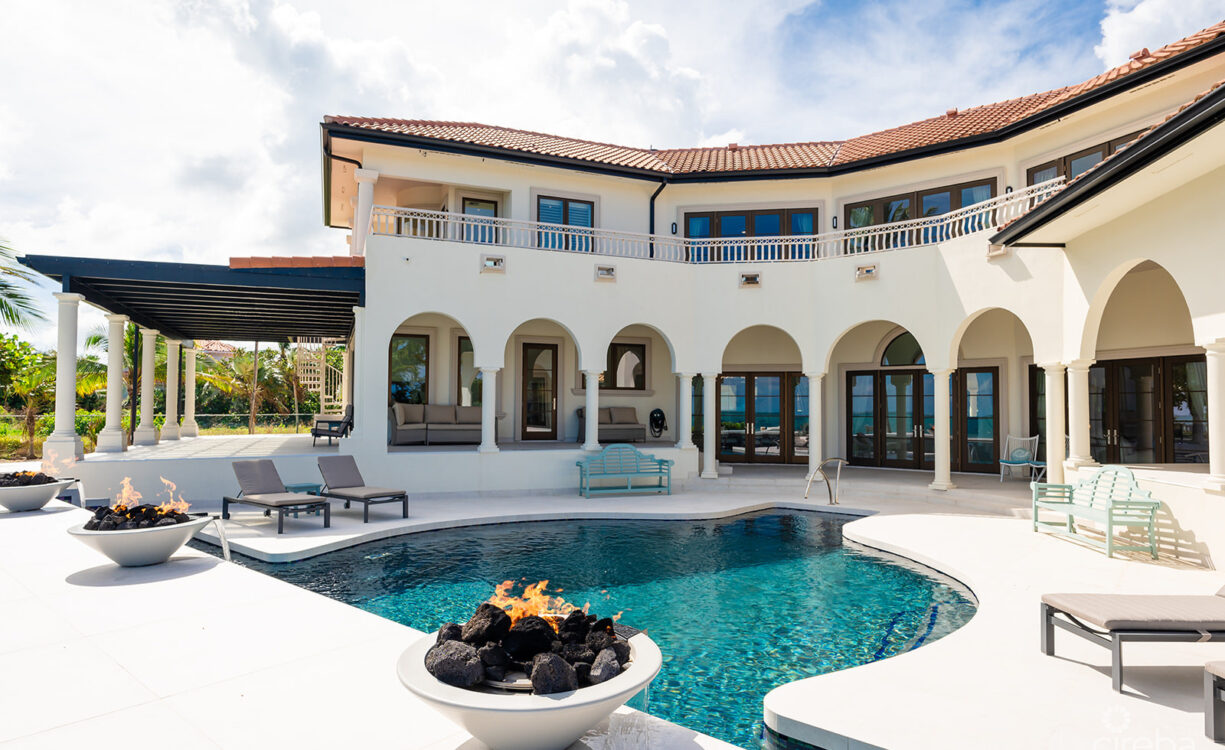 MIRAMAR, A VISTA DEL MAR OCEAN FRONT ESTATE
