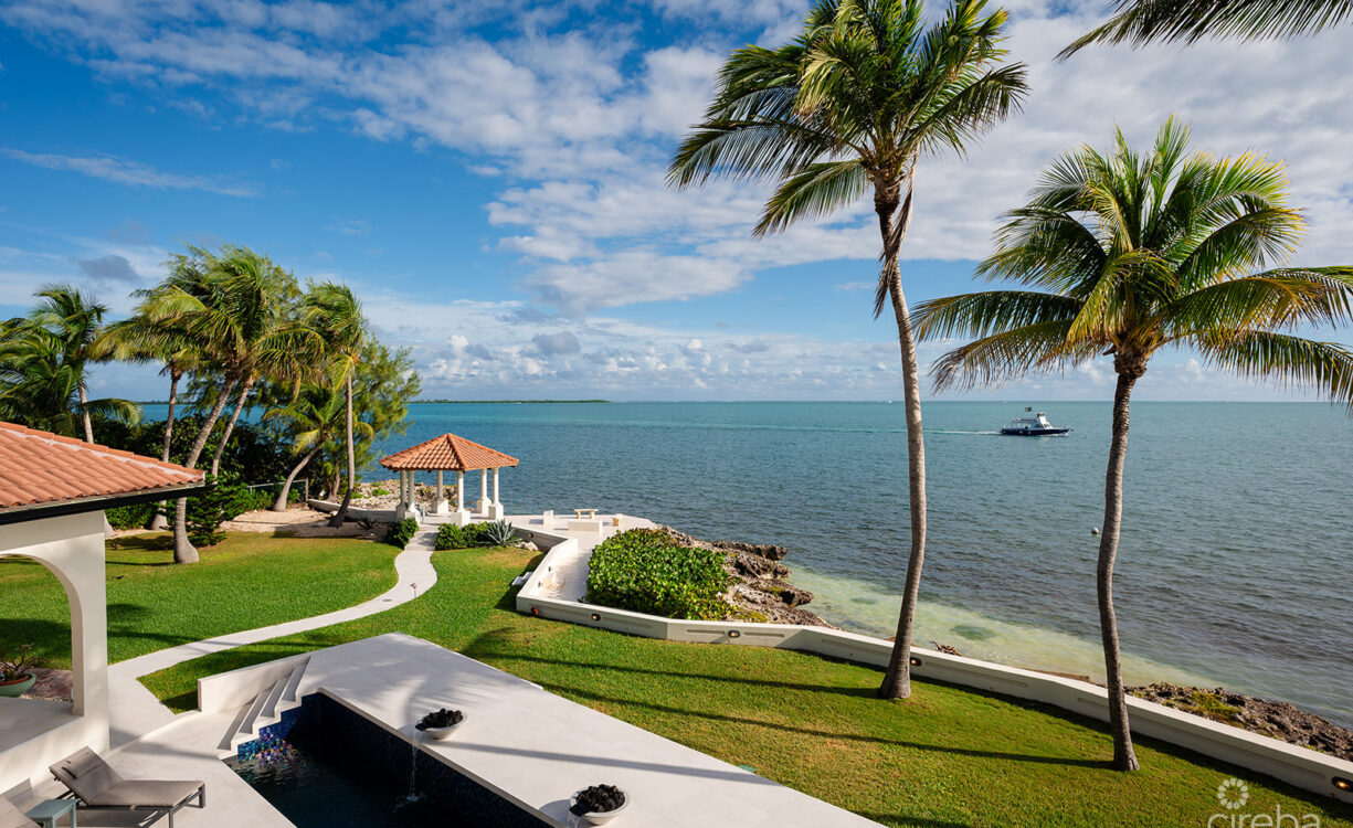 MIRAMAR, A VISTA DEL MAR OCEAN FRONT ESTATE