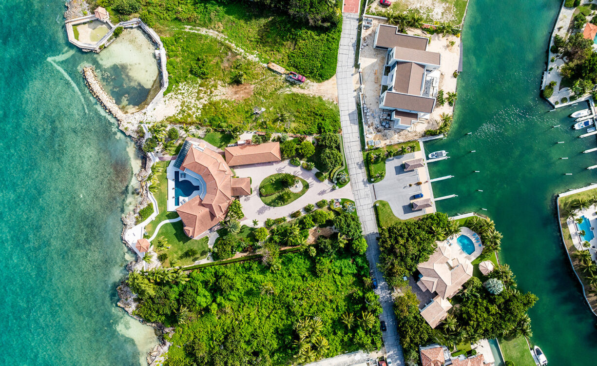 MIRAMAR, A VISTA DEL MAR OCEAN FRONT ESTATE