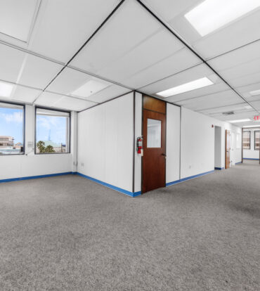 FULL FLOOR COMMERCIAL OFFICE WITH PARKING | DR. ROYS DRIVE