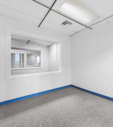 FULL FLOOR COMMERCIAL OFFICE WITH PARKING | DR. ROYS DRIVE