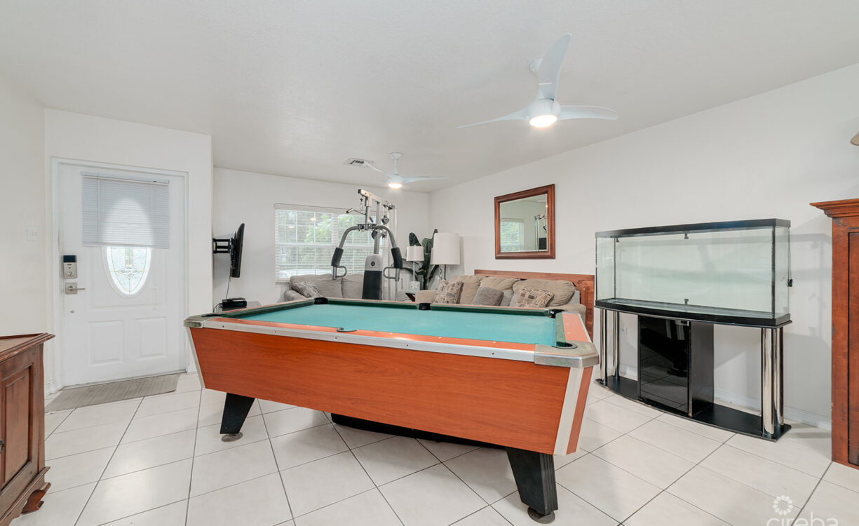 SMITH ROAD VILLAS #77: HIGH-DEMAND INVESTMENT PROPERTY IN GEORGE TOWN